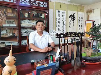 画家书法家张范义个人艺术简介,张范义画家简介,张范义作品价格,张范义个人简介,张范义艺术作品,书法家张范义简介,画家张范义简介
