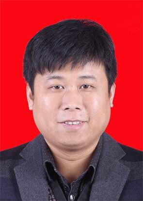 画家书法家鲁泉个人艺术简介,鲁泉画家简介,鲁泉作品价格,鲁泉个人简介,鲁泉艺术作品,书法家鲁泉简介,画家鲁泉简介