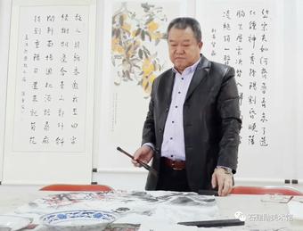 画家书法家谷忠仁个人艺术简介,谷忠仁画家简介,谷忠仁作品价格,谷忠仁个人简介,谷忠仁艺术作品,书法家谷忠仁简介,画家谷忠仁简介