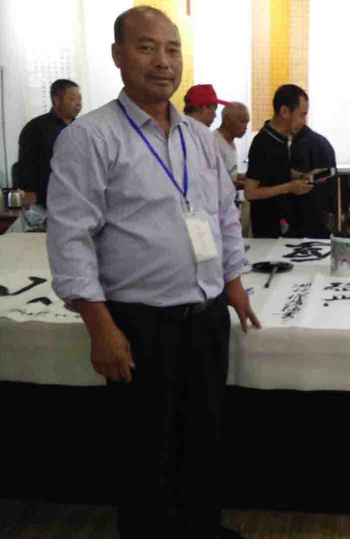 画家书法家徐耀福个人艺术简介,徐耀福画家简介,徐耀福作品价格,徐耀福个人简介,徐耀福艺术作品,书法家徐耀福简介,画家徐耀福简介