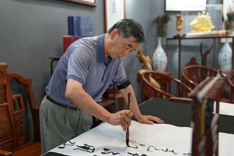 画家书法家段共生个人艺术简介,段共生画家简介,段共生作品价格,段共生个人简介,段共生艺术作品,书法家段共生简介,画家段共生简介