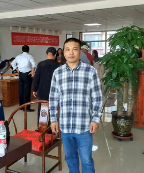 画家书法家杨成金个人艺术简介,杨成金画家简介,杨成金作品价格,杨成金个人简介,杨成金艺术作品,书法家杨成金简介,画家杨成金简介