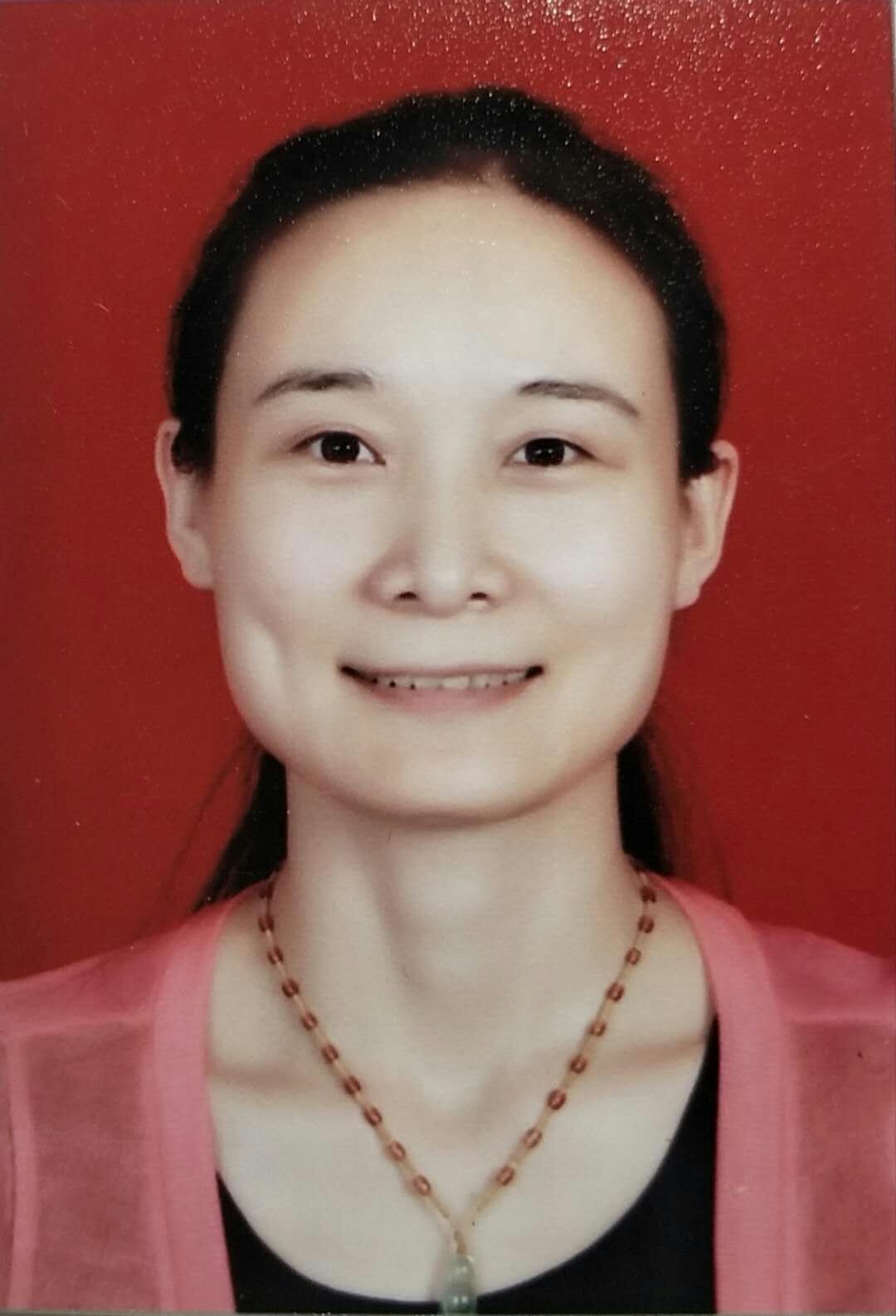 画家书法家王莹个人艺术简介,王莹画家简介,王莹作品价格,王莹个人简介,王莹艺术作品,书法家王莹简介,画家王莹简介