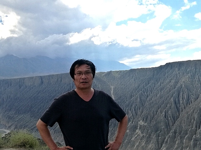 画家书法家刘砚军个人艺术简介,刘砚军画家简介,刘砚军作品价格,刘砚军个人简介,刘砚军艺术作品,书法家刘砚军简介,画家刘砚军简介