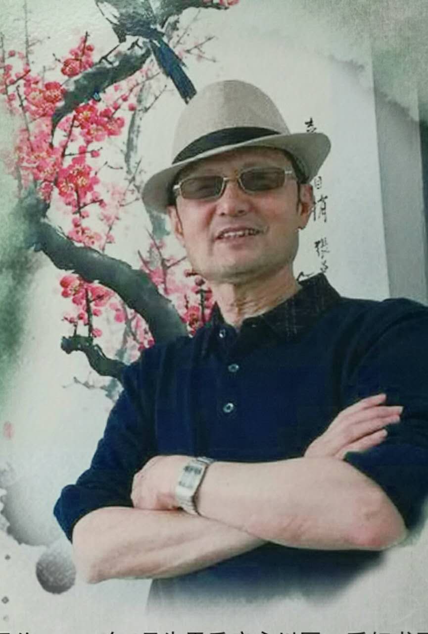 画家书法家张昌伦个人艺术简介,张昌伦画家简介,张昌伦作品价格,张昌伦个人简介,张昌伦艺术作品,书法家张昌伦简介,画家张昌伦简介