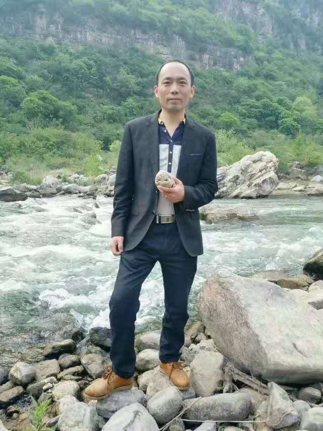 画家书法家陈学宏个人艺术简介,陈学宏画家简介,陈学宏作品价格,陈学宏个人简介,陈学宏艺术作品,书法家陈学宏简介,画家陈学宏简介