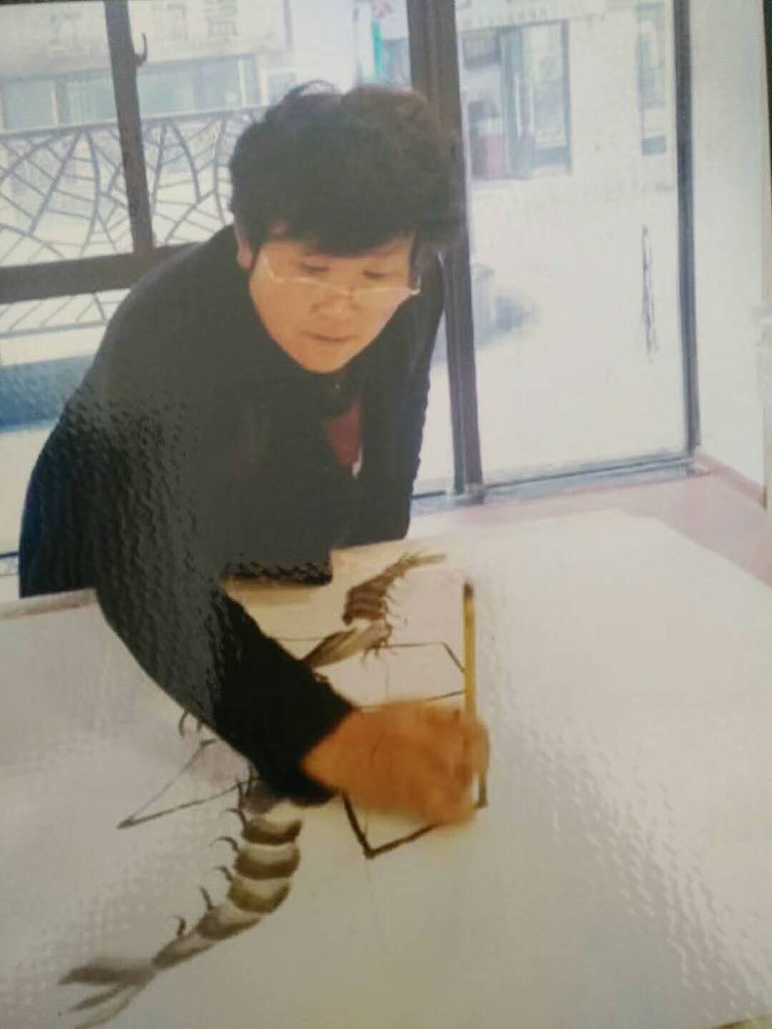 画家书法家李秀云个人艺术简介,李秀云画家简介,李秀云作品价格,李秀云个人简介,李秀云艺术作品,书法家李秀云简介,画家李秀云简介