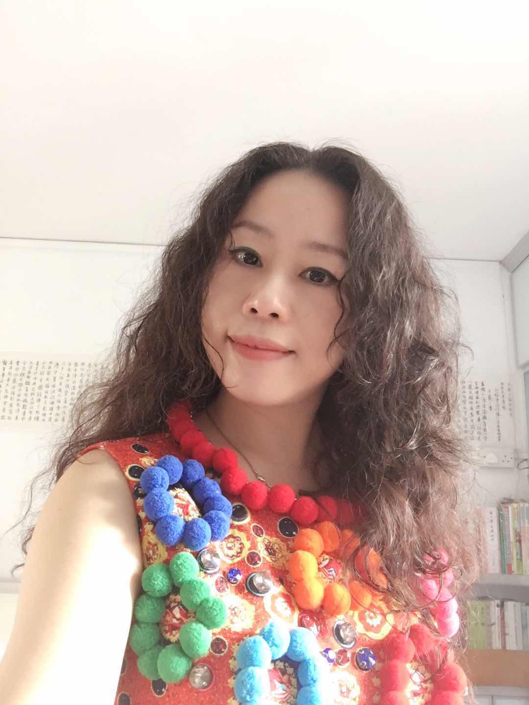 画家书法家叶婕婕个人艺术简介,叶婕婕画家简介,叶婕婕作品价格,叶婕婕个人简介,叶婕婕艺术作品,书法家叶婕婕简介,画家叶婕婕简介