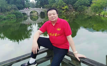 画家书法家杨卫凡个人艺术简介,杨卫凡画家简介,杨卫凡作品价格,杨卫凡个人简介,杨卫凡艺术作品,书法家杨卫凡简介,画家杨卫凡简介