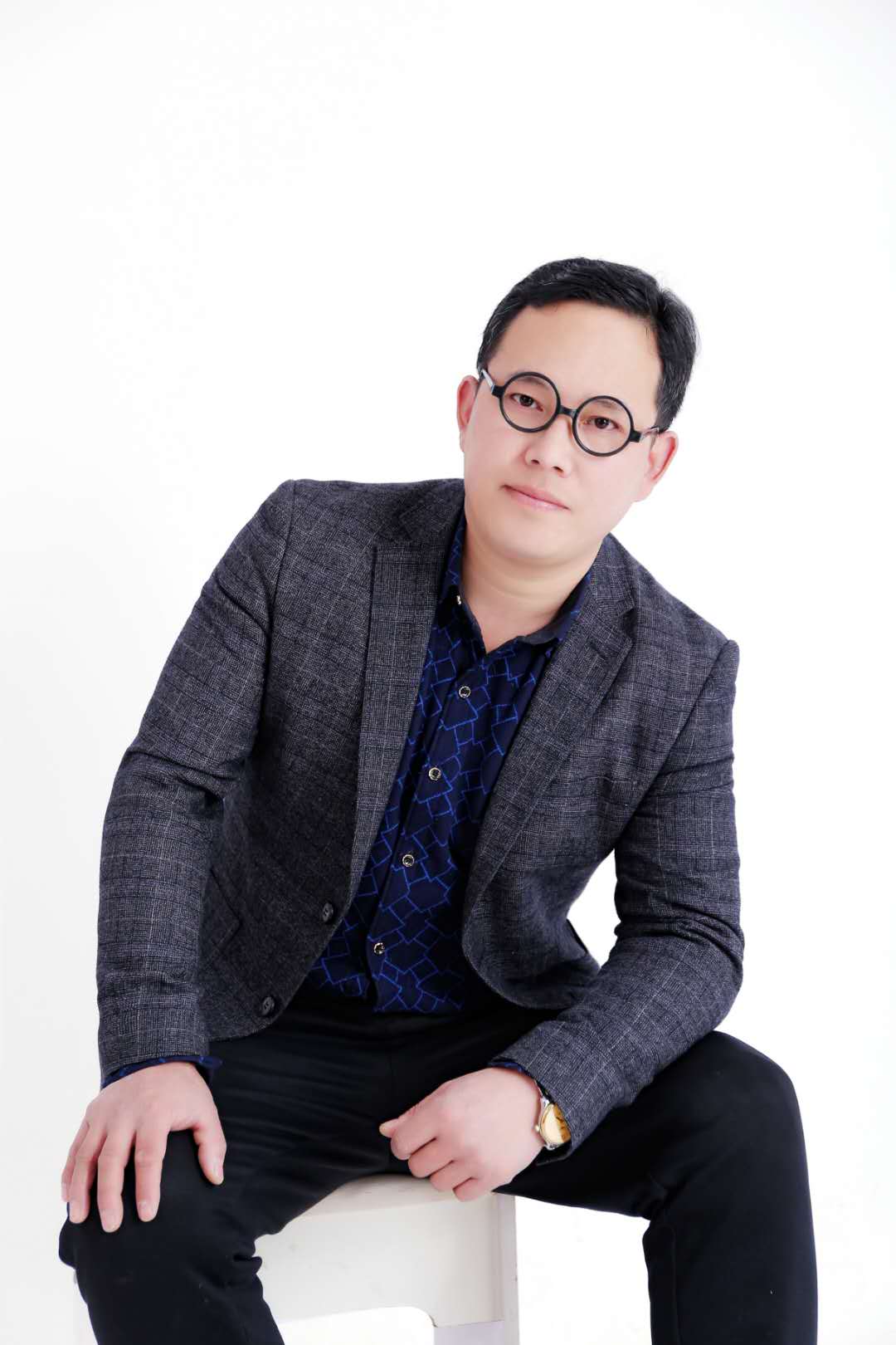 画家书法家高文军个人艺术简介,高文军画家简介,高文军作品价格,高文军个人简介,高文军艺术作品,书法家高文军简介,画家高文军简介