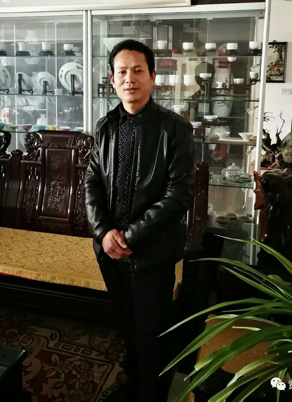 画家书法家乔修中个人艺术简介,乔修中画家简介,乔修中作品价格,乔修中个人简介,乔修中艺术作品,书法家乔修中简介,画家乔修中简介