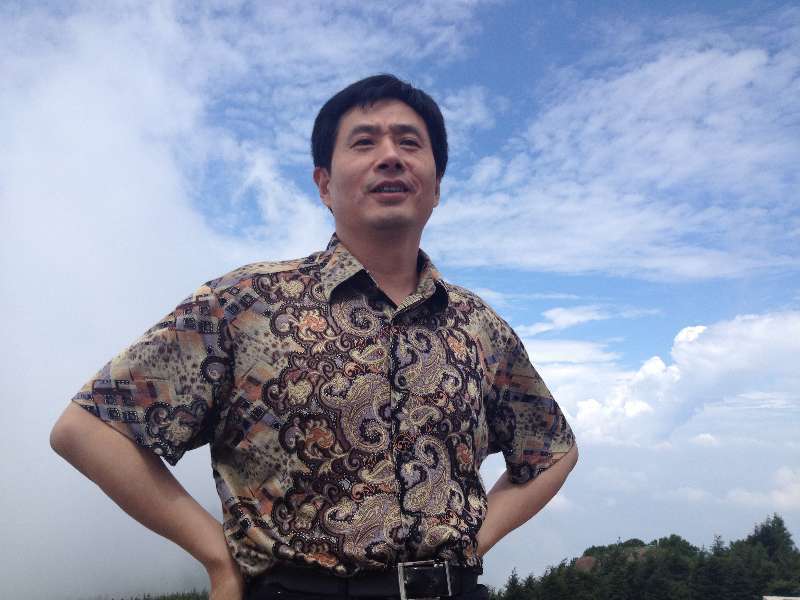 画家书法家石黎生个人艺术简介,石黎生画家简介,石黎生作品价格,石黎生个人简介,石黎生艺术作品,书法家石黎生简介,画家石黎生简介