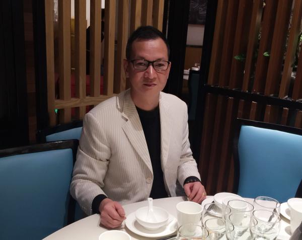 画家书法家郑仕义个人艺术简介,郑仕义画家简介,郑仕义作品价格,郑仕义个人简介,郑仕义艺术作品,书法家郑仕义简介,画家郑仕义简介