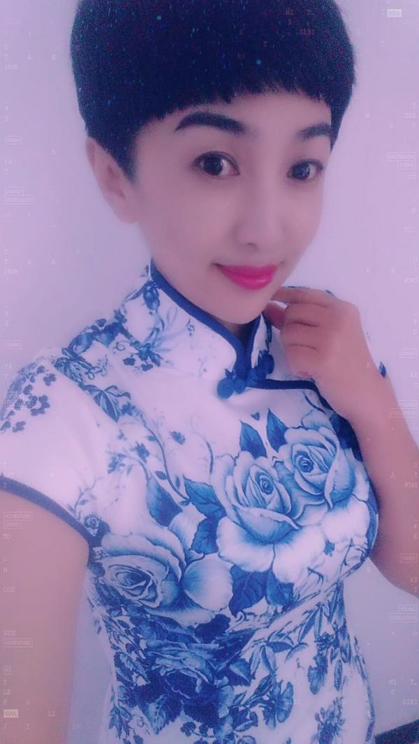 画家书法家肖丹个人艺术简介,肖丹画家简介,肖丹作品价格,肖丹个人简介,肖丹艺术作品,书法家肖丹简介,画家肖丹简介