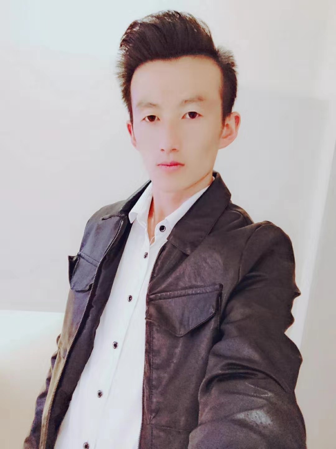 画家书法家张文利个人艺术简介,张文利画家简介,张文利作品价格,张文利个人简介,张文利艺术作品,书法家张文利简介,画家张文利简介