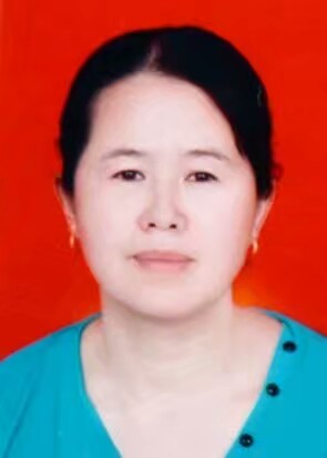 画家书法家李品个人艺术简介,李品画家简介,李品作品价格,李品个人简介,李品艺术作品,书法家李品简介,画家李品简介