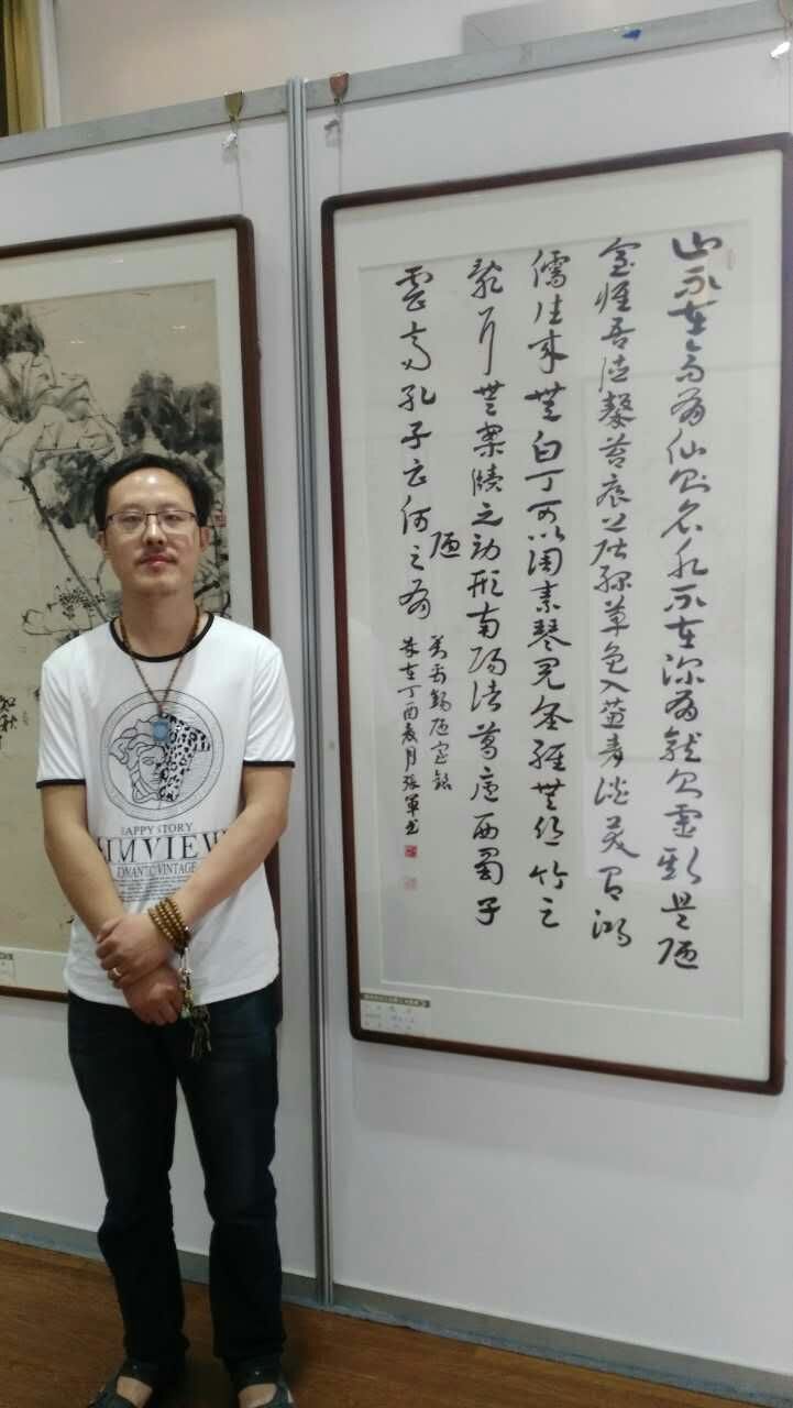 画家书法家张军个人艺术简介,张军画家简介,张军作品价格,张军个人简介,张军艺术作品,书法家张军简介,画家张军简介