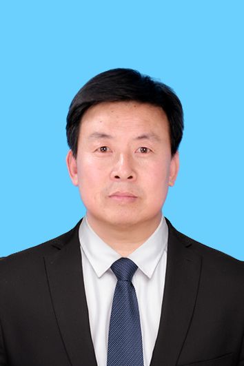 画家书法家王成春个人艺术简介,王成春画家简介,王成春作品价格,王成春个人简介,王成春艺术作品,书法家王成春简介,画家王成春简介