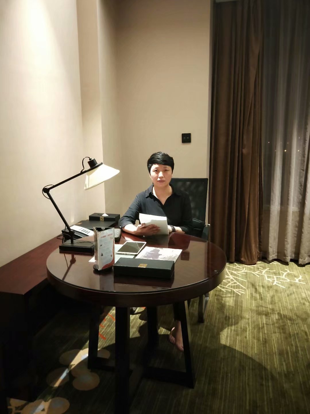 画家书法家秦晚红个人艺术简介,秦晚红画家简介,秦晚红作品价格,秦晚红个人简介,秦晚红艺术作品,书法家秦晚红简介,画家秦晚红简介