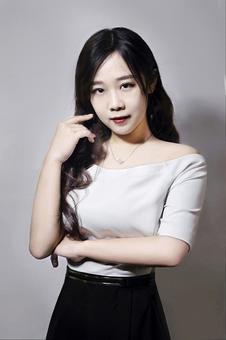 画家书法家杨婷婷个人艺术简介,杨婷婷画家简介,杨婷婷作品价格,杨婷婷个人简介,杨婷婷艺术作品,书法家杨婷婷简介,画家杨婷婷简介