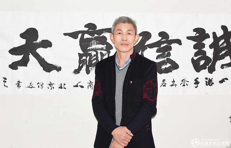 画家书法家何冠逸个人艺术简介,何冠逸画家简介,何冠逸作品价格,何冠逸个人简介,何冠逸艺术作品,书法家何冠逸简介,画家何冠逸简介