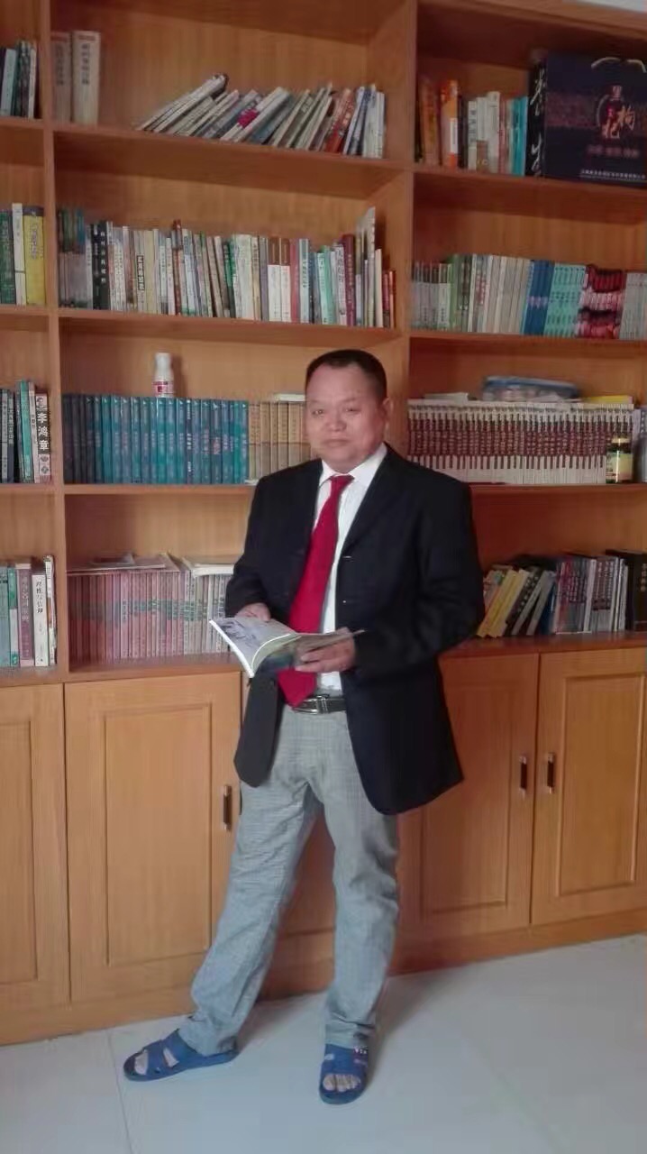 画家书法家慕源个人艺术简介,慕源画家简介,慕源作品价格,慕源个人简介,慕源艺术作品,书法家慕源简介,画家慕源简介