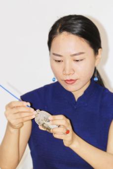 画家书法家万欢个人艺术简介,万欢画家简介,万欢作品价格,万欢个人简介,万欢艺术作品,书法家万欢简介,画家万欢简介