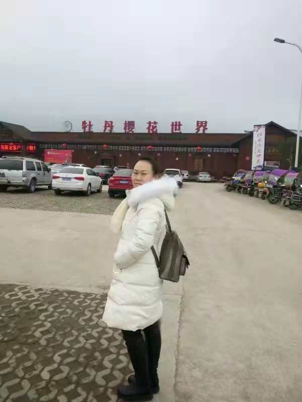 画家书法家曾应芬个人艺术简介,曾应芬画家简介,曾应芬作品价格,曾应芬个人简介,曾应芬艺术作品,书法家曾应芬简介,画家曾应芬简介