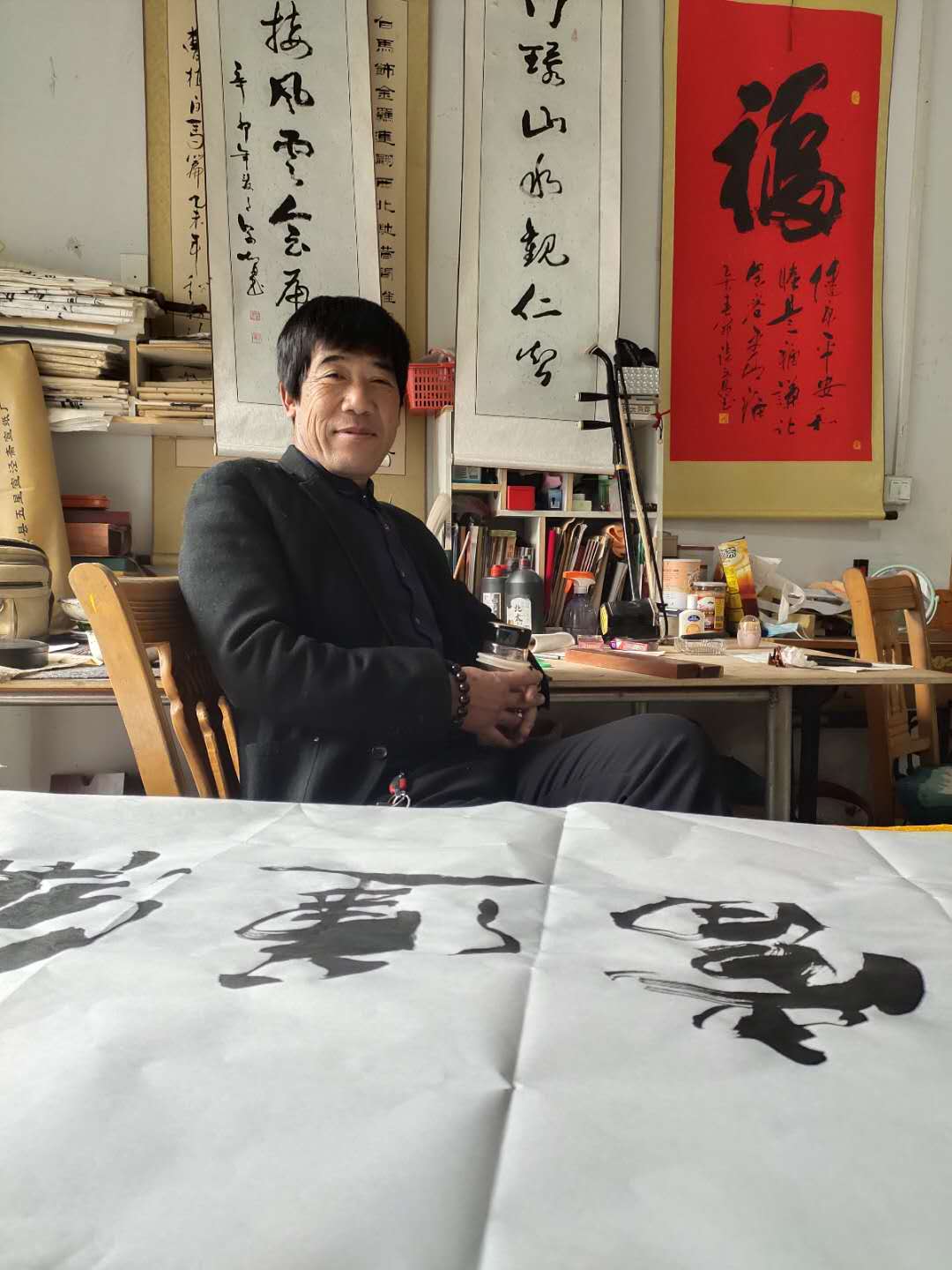 画家书法家万永青个人艺术简介,万永青画家简介,万永青作品价格,万永青个人简介,万永青艺术作品,书法家万永青简介,画家万永青简介