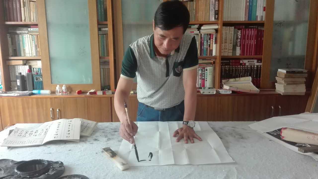 画家书法家杨学文个人艺术简介,杨学文画家简介,杨学文作品价格,杨学文个人简介,杨学文艺术作品,书法家杨学文简介,画家杨学文简介