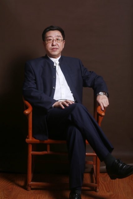 画家书法家吕国庆个人艺术简介,吕国庆画家简介,吕国庆作品价格,吕国庆个人简介,吕国庆艺术作品,书法家吕国庆简介,画家吕国庆简介