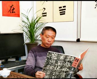 画家书法家李海滨个人艺术简介,李海滨画家简介,李海滨作品价格,李海滨个人简介,李海滨艺术作品,书法家李海滨简介,画家李海滨简介