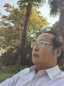 画家书法家刘亚东个人艺术简介,刘亚东画家简介,刘亚东作品价格,刘亚东个人简介,刘亚东艺术作品,书法家刘亚东简介,画家刘亚东简介